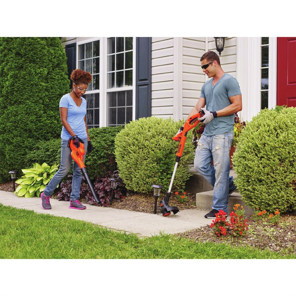 BLACK+DECKER LCC222 20V MAX Lithium-Ion Cordless String Trimmer and Sweeper Combo Kit with (2) Batteries (1.5 Ah) 5 BLACK+DECKER LCC222 20V MAX Lithium-Ion Cordless String Trimmer and Sweeper Combo Kit with (2) Batteries (1.5 Ah) - Image 3
